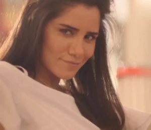 Elif Akbaş
